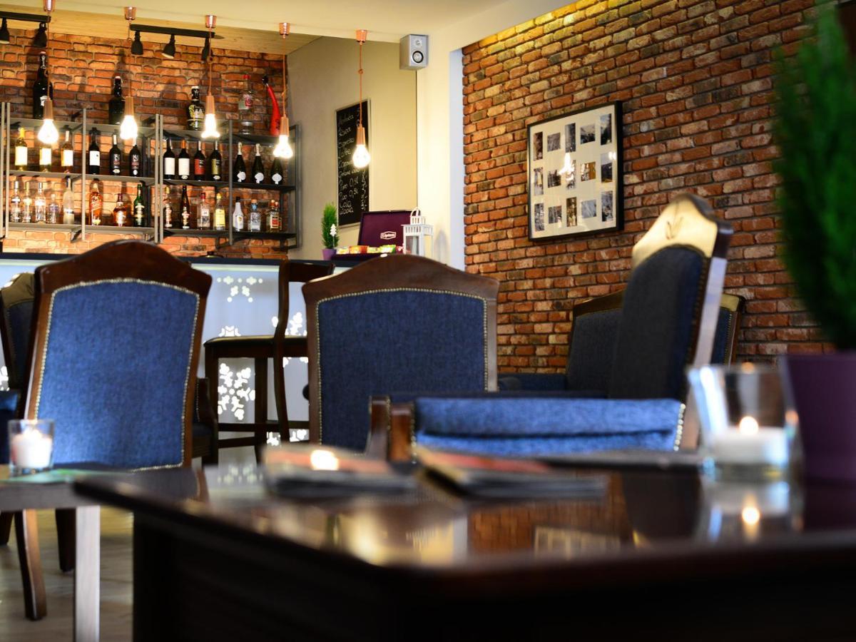 Zlote Gory - Czarna Gora Bed & Breakfast Sienna  Exterior foto